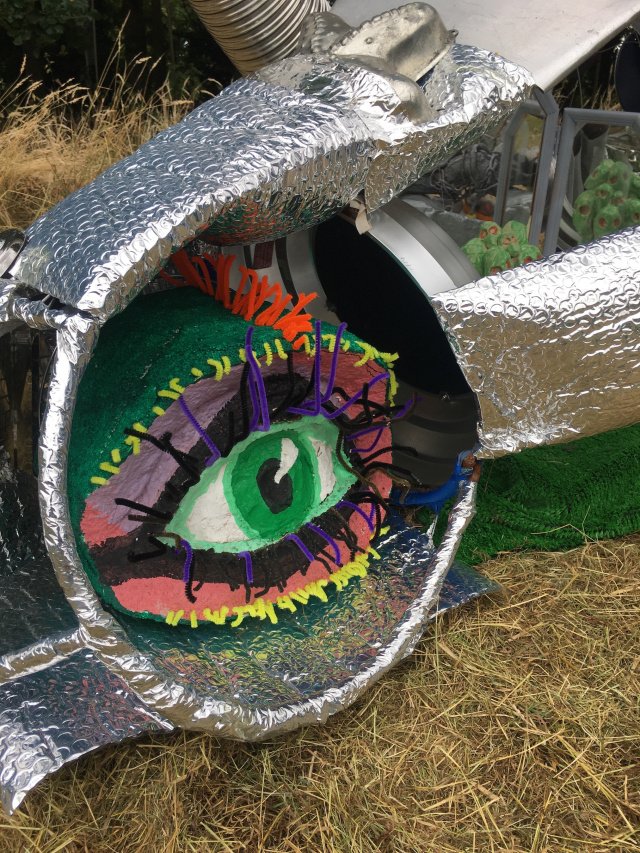 Hug Me II, Hug Me II