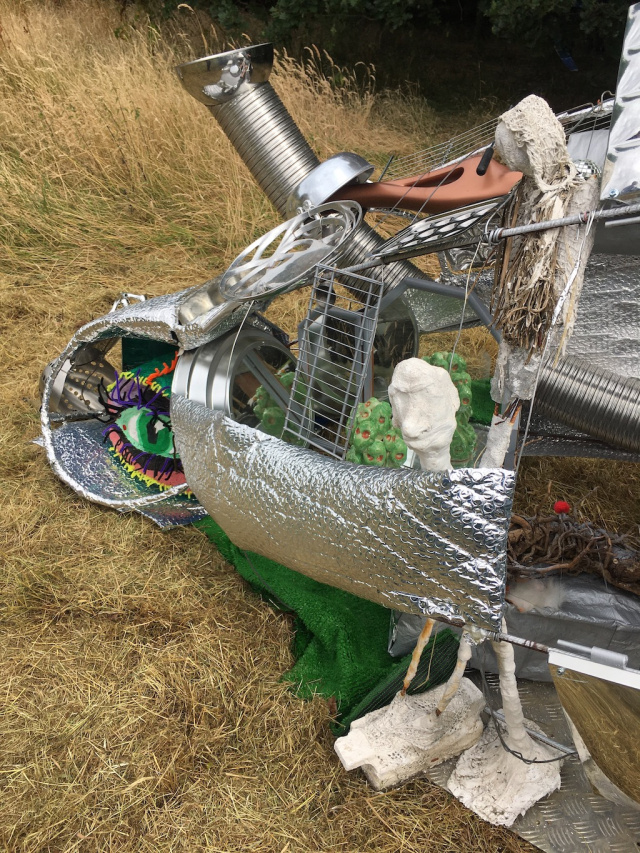 Hug Me II, Hug Me II